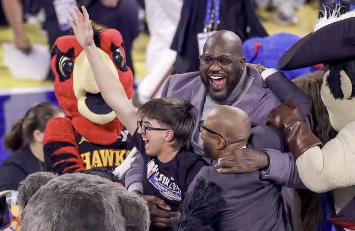 NBA比赛现场激动人心逆转发生
