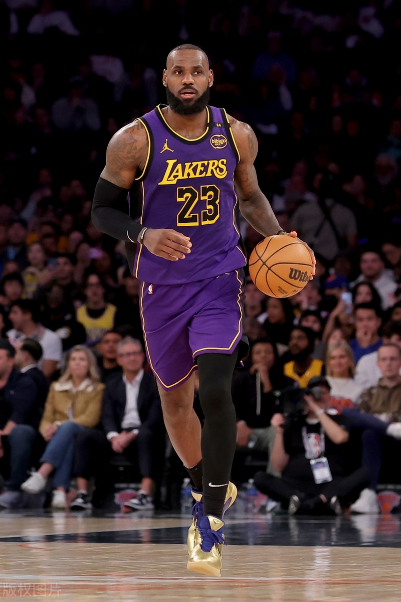 爱游戏在线-关于暴龙客场击败湖人，西亚卡姆独得33分的信息