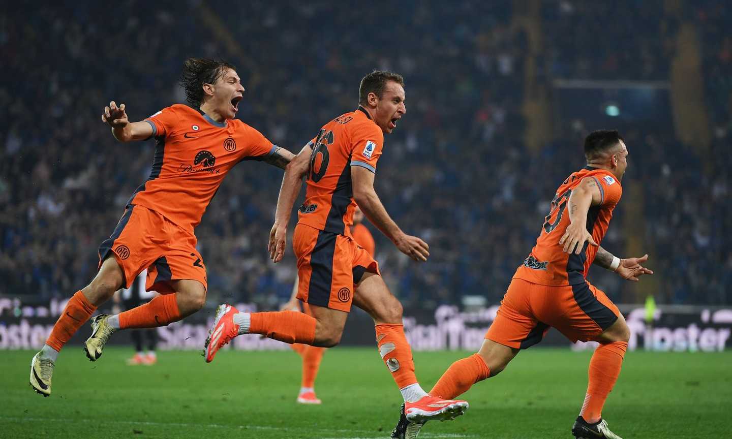 爱游戏官方-乌迪内斯逆转对手，取得胜利