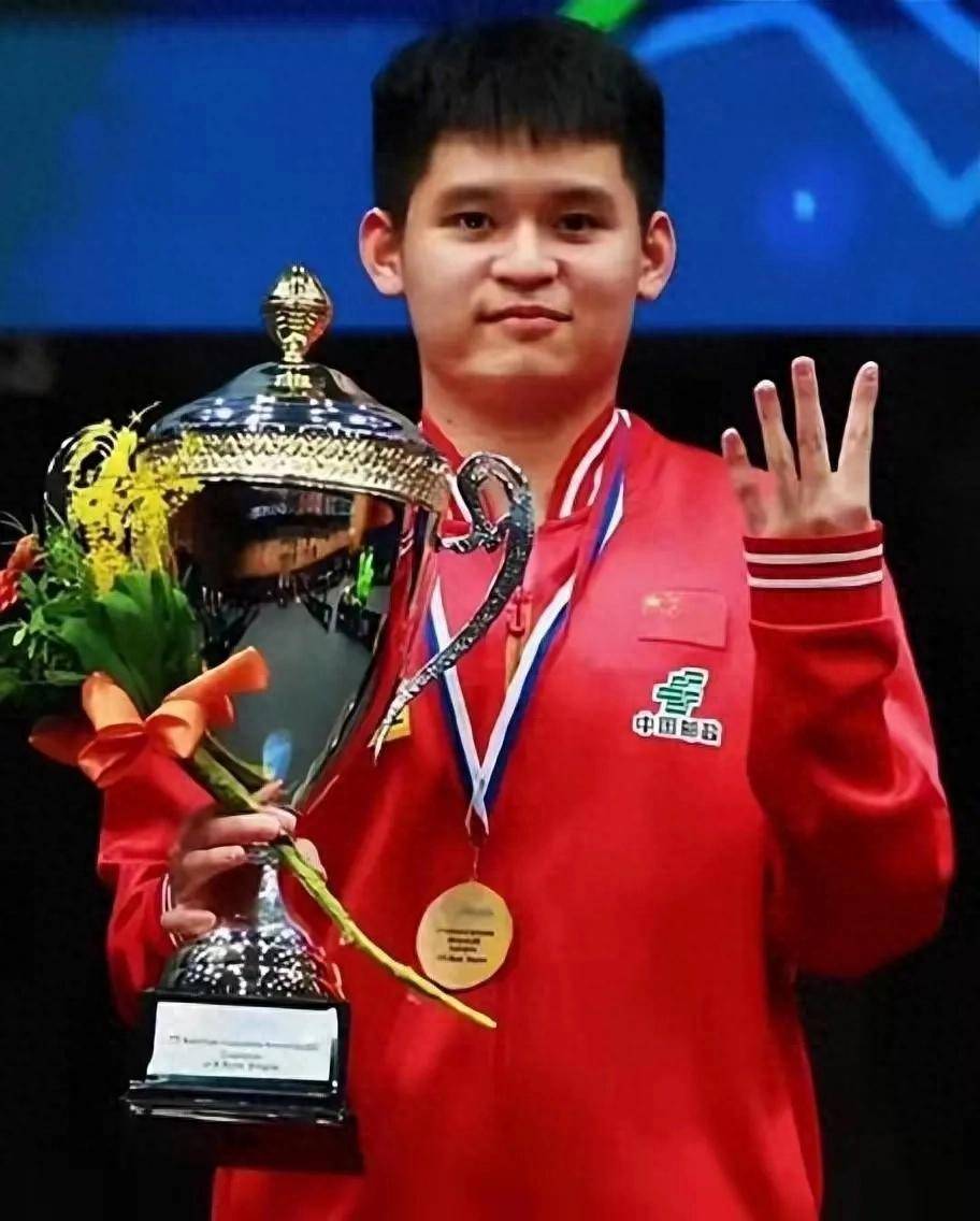 挑战巅峰，运动员在比赛中永不言败