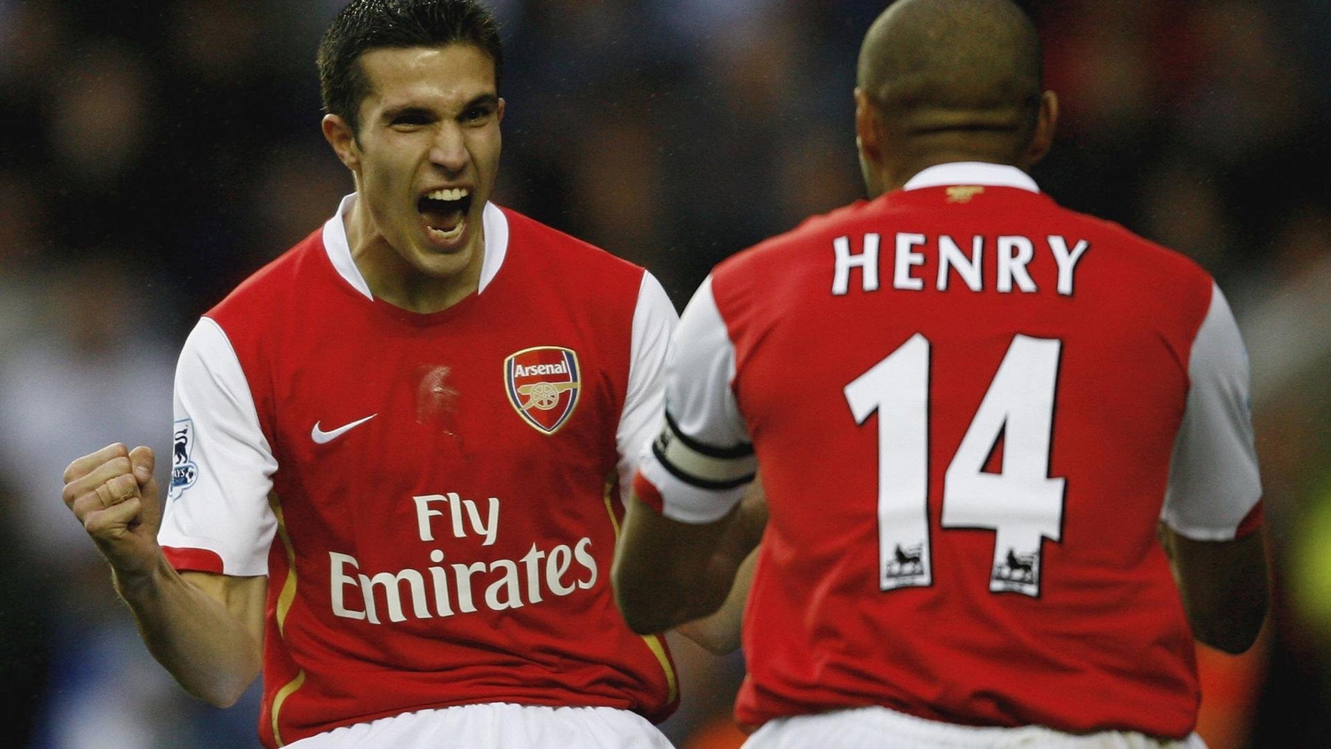 爱游戏-无声处听惊雷，当奥恰洛夫用孤独点燃了赛场的狂欢